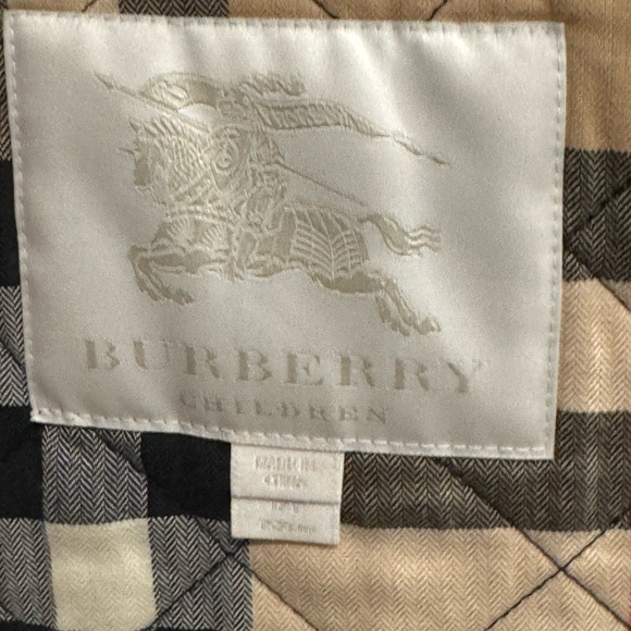 Authentic Burberry Quilted Barn Jacket Navy Blue Girls Size 12Y EUC - Picture 9 of 11